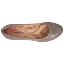 Alternate image Soft Spots Comfortiva Amora Heels