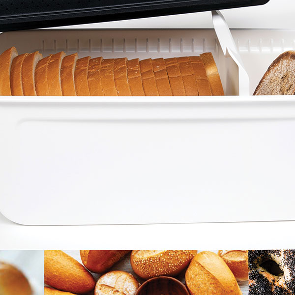 Tupperware Bread Saver- Storage Container & Bread Box