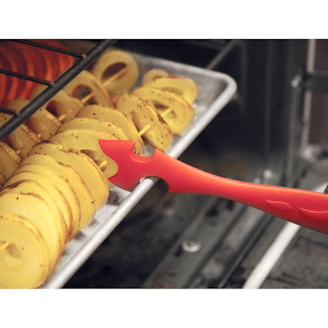 Push/Pull Silicone Oven Rack and Pans Tool
