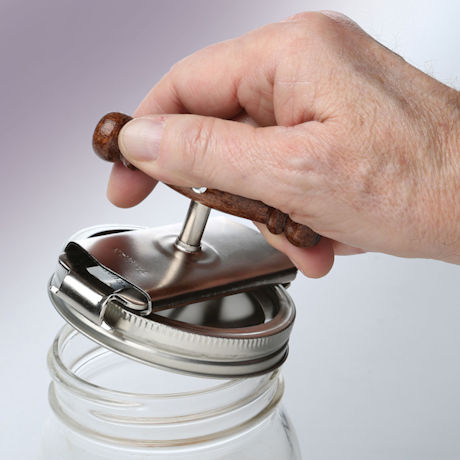 Twister Jar Opening Aid