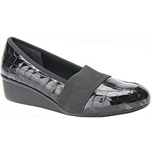 Ros Hommerson® Erica Slip-On - Black Croc Patent Leather