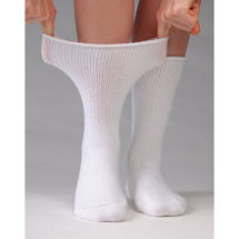 Alternate Image 1 for Full Freedom Women's Diabetic Poor Circluation Pressure-Free Crew Length Socks