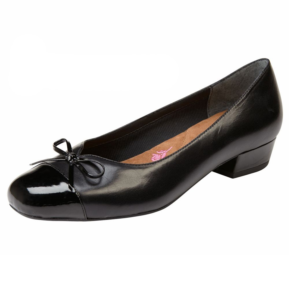 Ros Hommerson Womens Tawnie Leather Cap Toe Classic Pumps